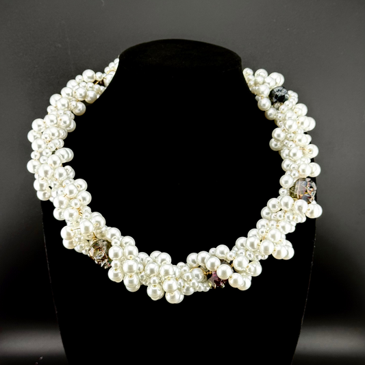 White Glass Pearl With Skull