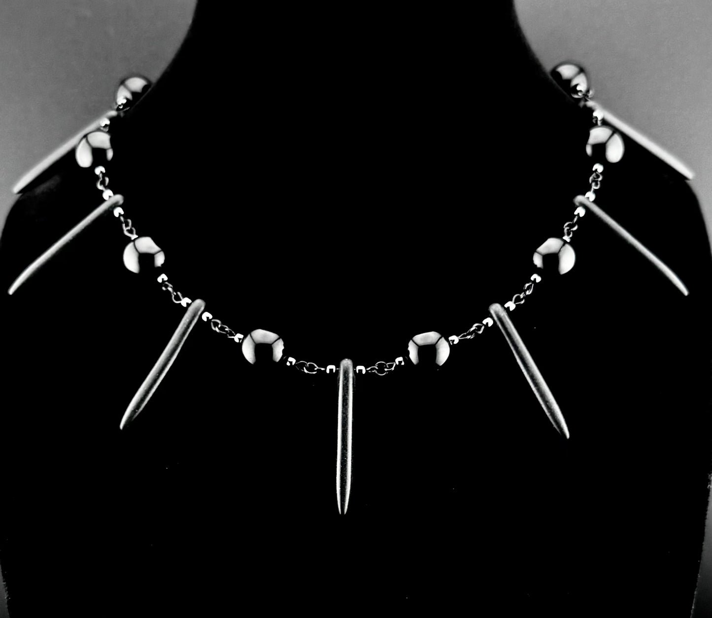 Magnesite Spikes